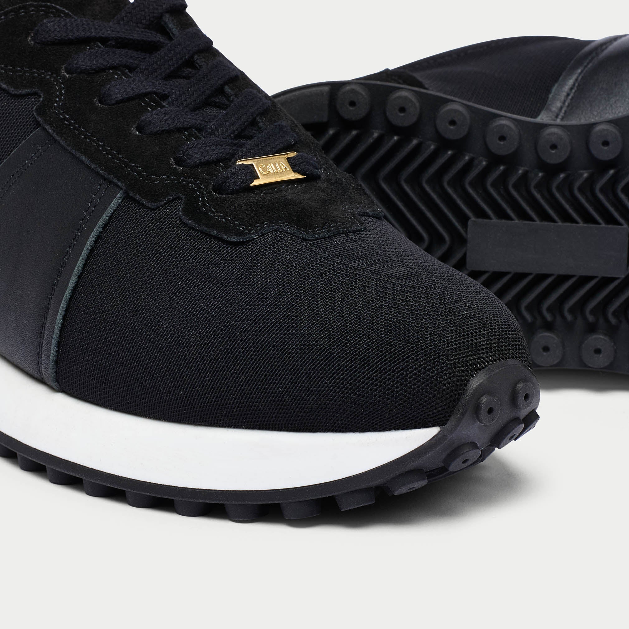 Cosmos - Chunky-Sole Black Wide Fit Trainers - Image 4